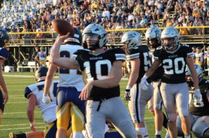Versatile Casey Minor wins Howley Award as the state's top linebacker